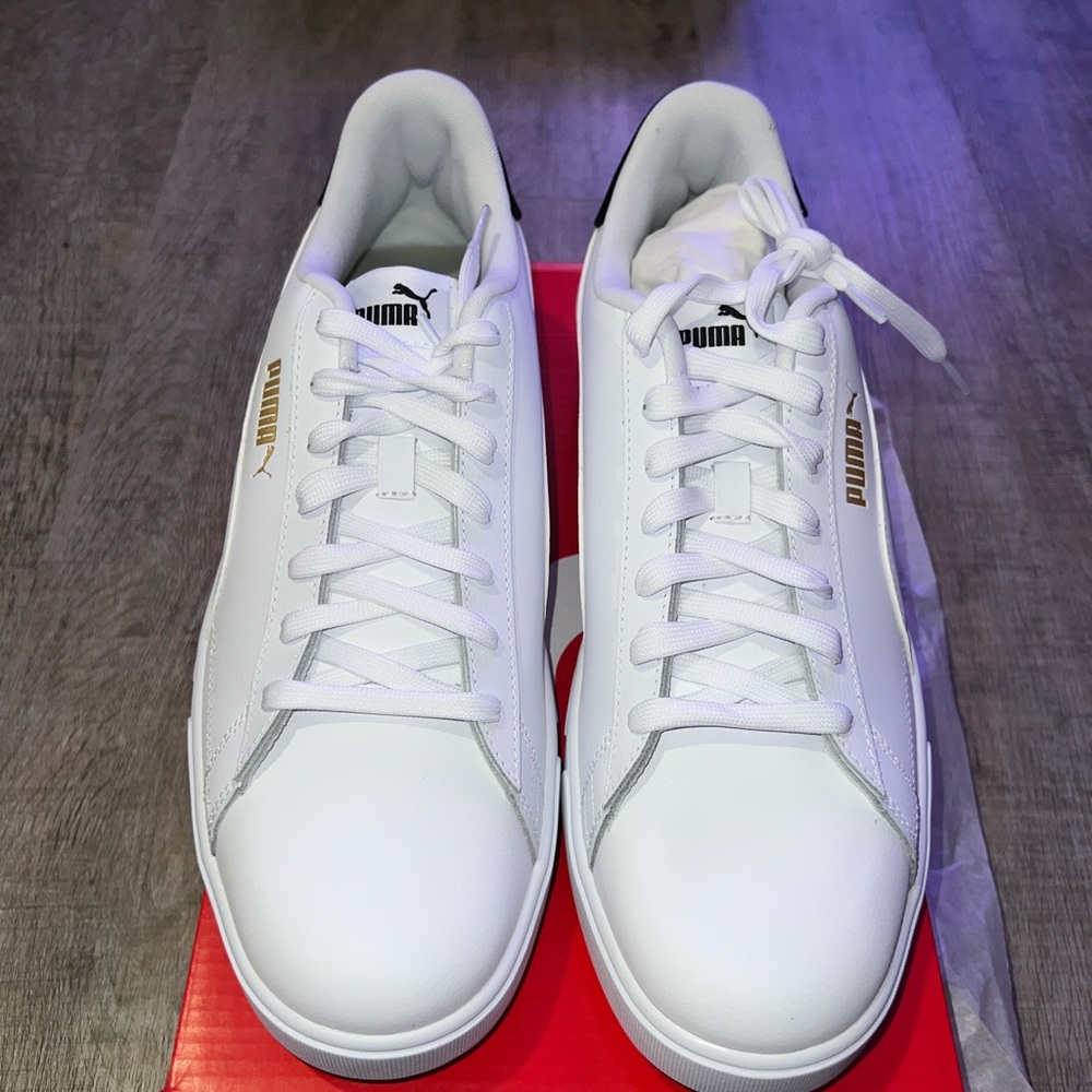 Puma Men's White and Gold Sneakers